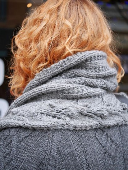 Nutberries Cowl - Click Image to Close