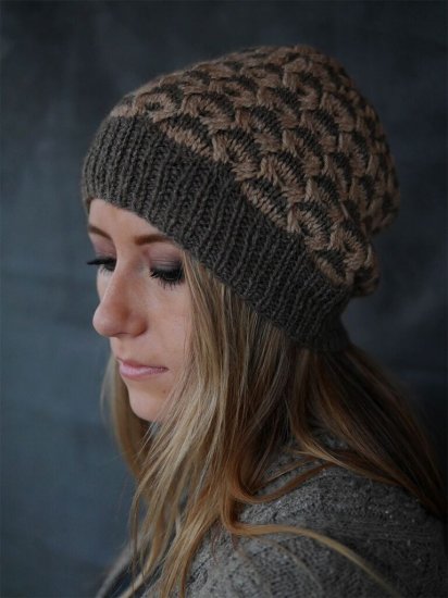 On the Dot Hat and Cowl by Elena Nodel - Click Image to Close