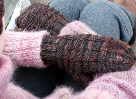High Peaks Mittens and Hat - Click Image to Close