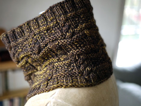 Woodstacking Cowl Knitting Pattern - Click Image to Close